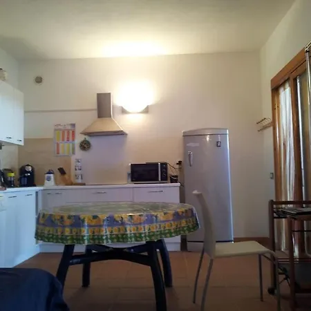 Lara Via Colombo 152 * Torre dei Corsari